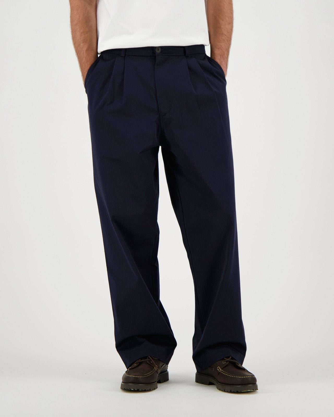 morris - navy - Castart