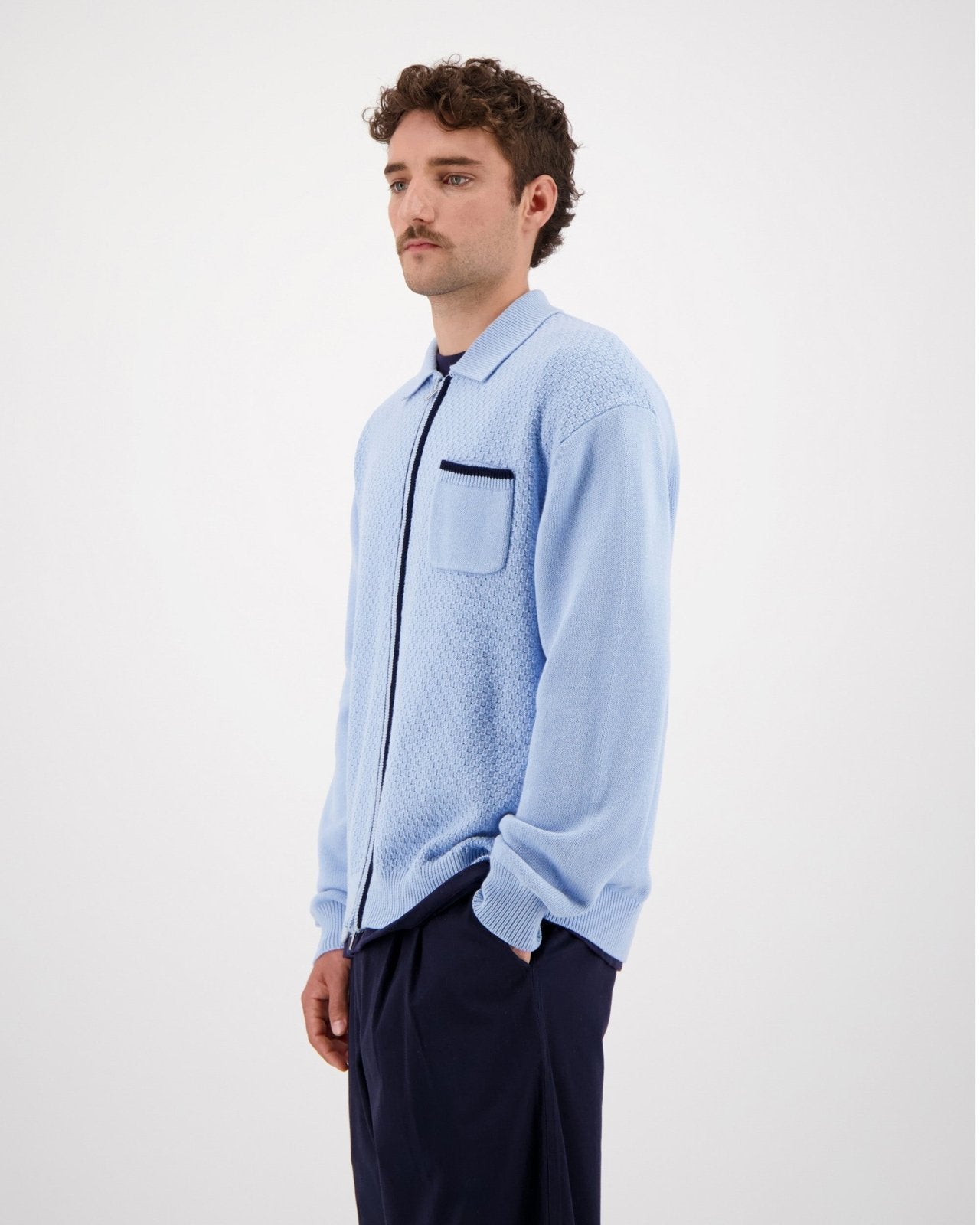 plume - light blue - Castart