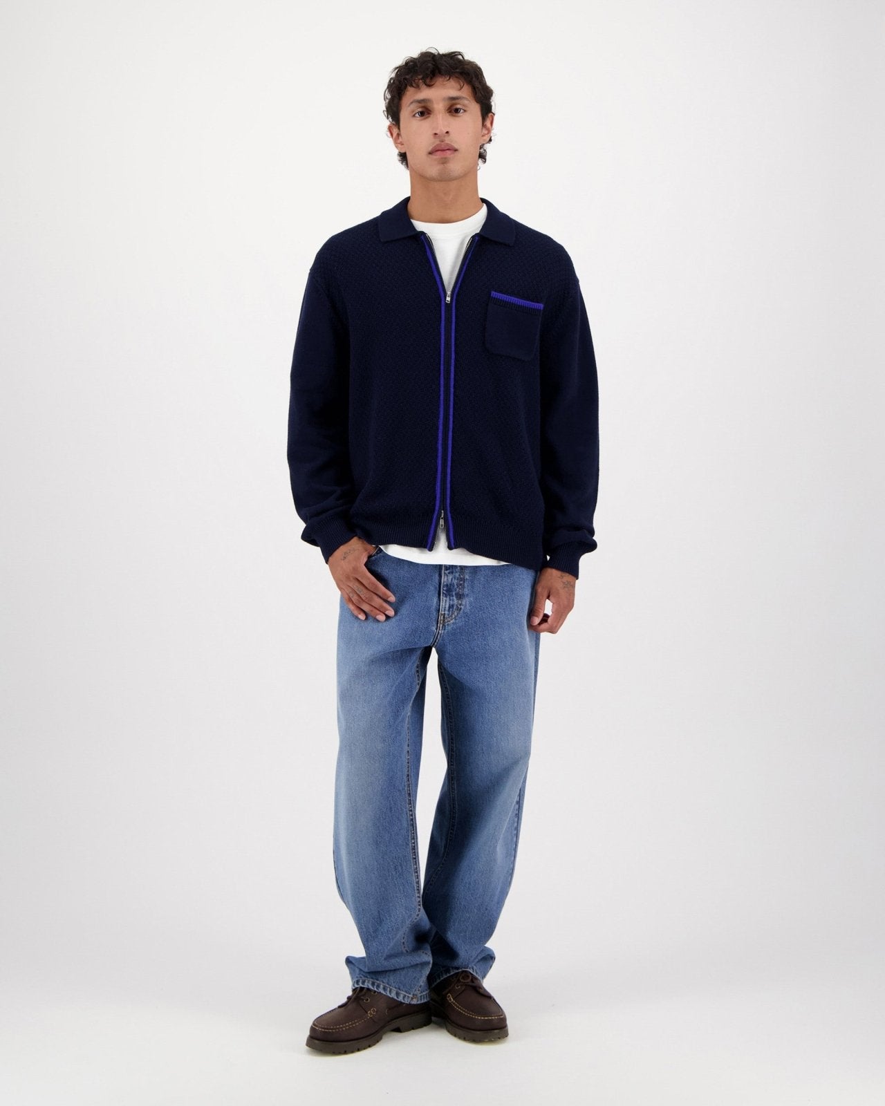 plume - navy - Castart