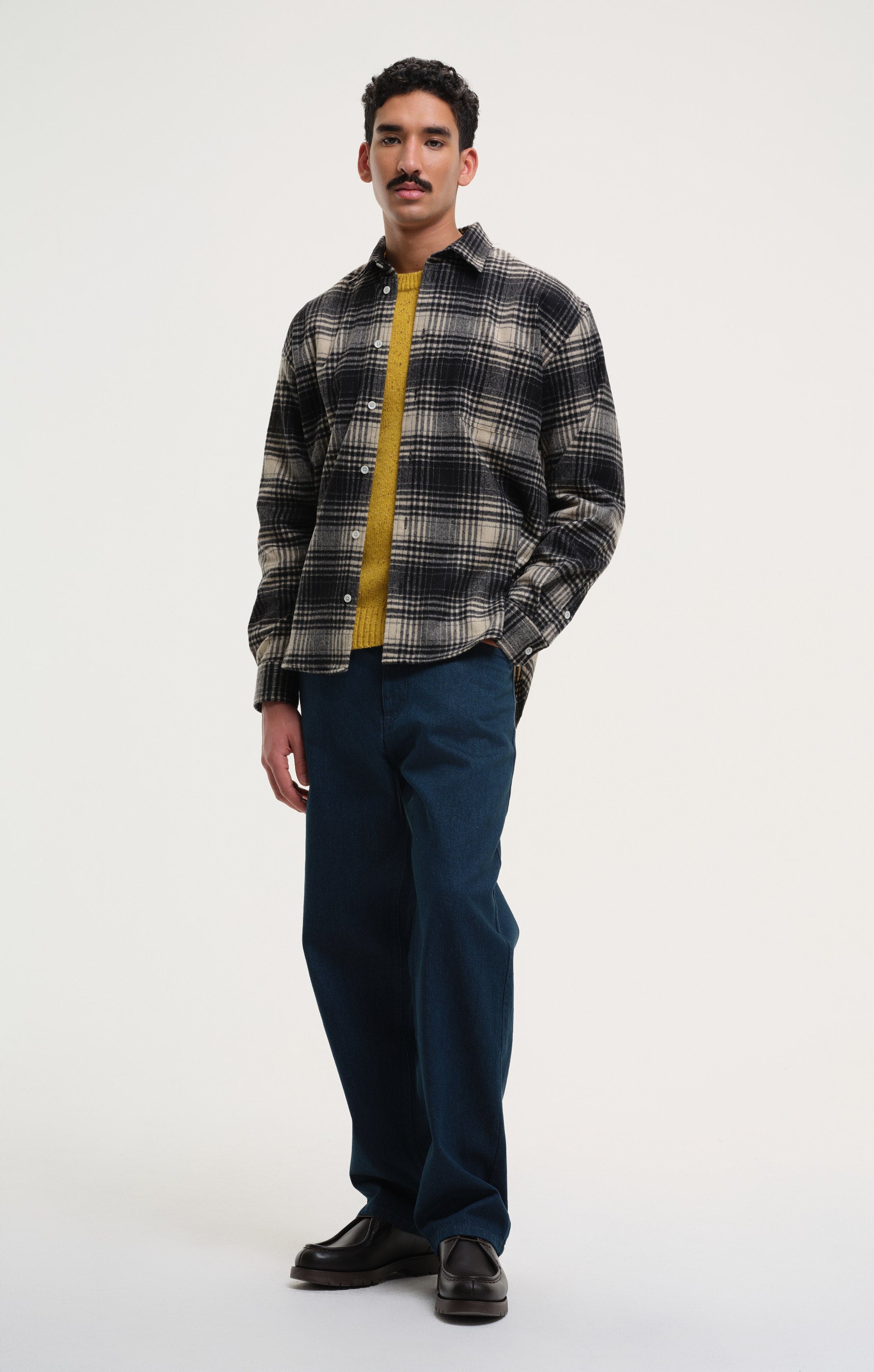 north point c - black/ecru