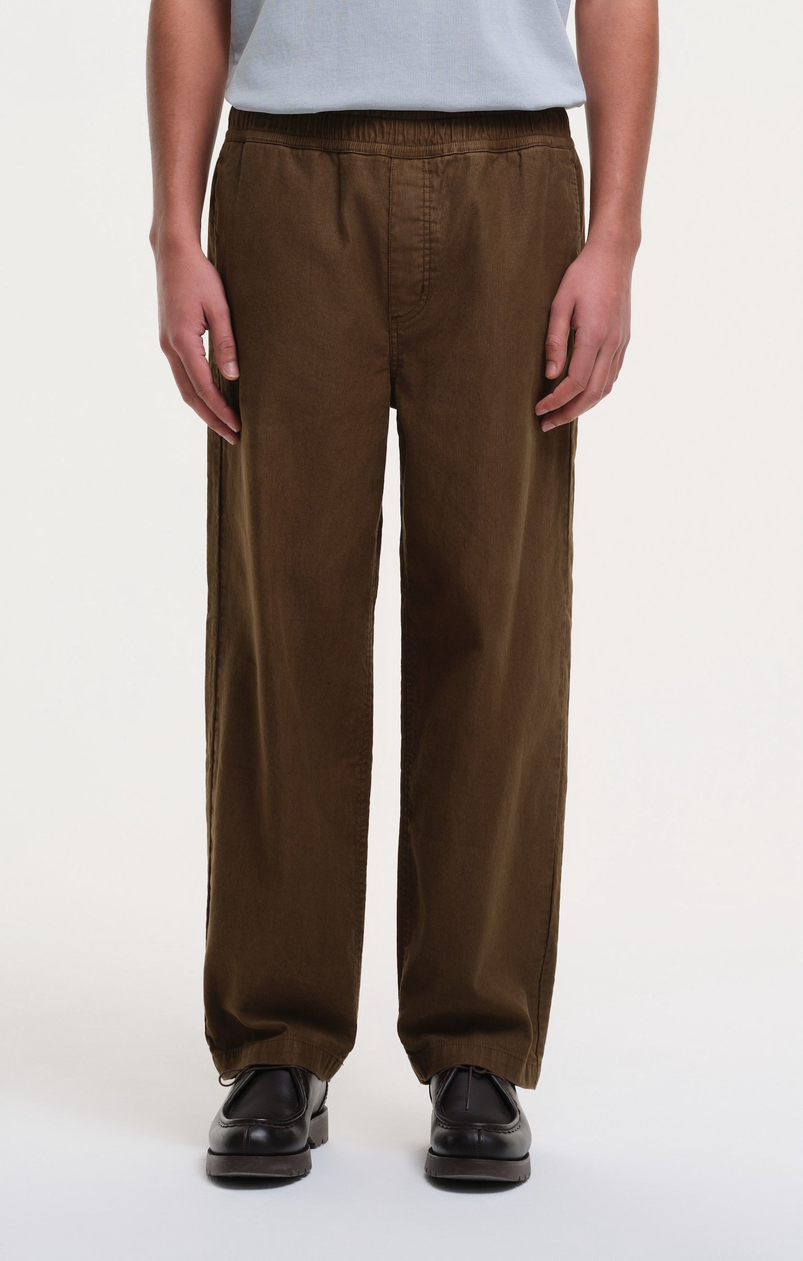 maru - khaki