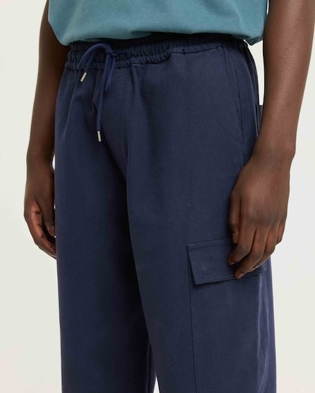 celia - navy - Castart