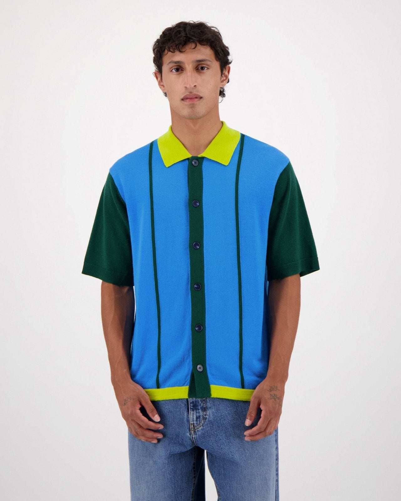 grandstand - bright blue - Castart