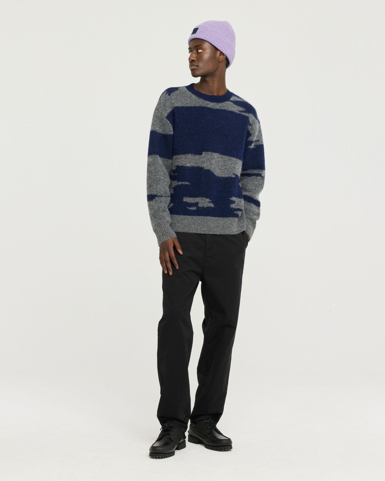 hatching - navy - Castart
