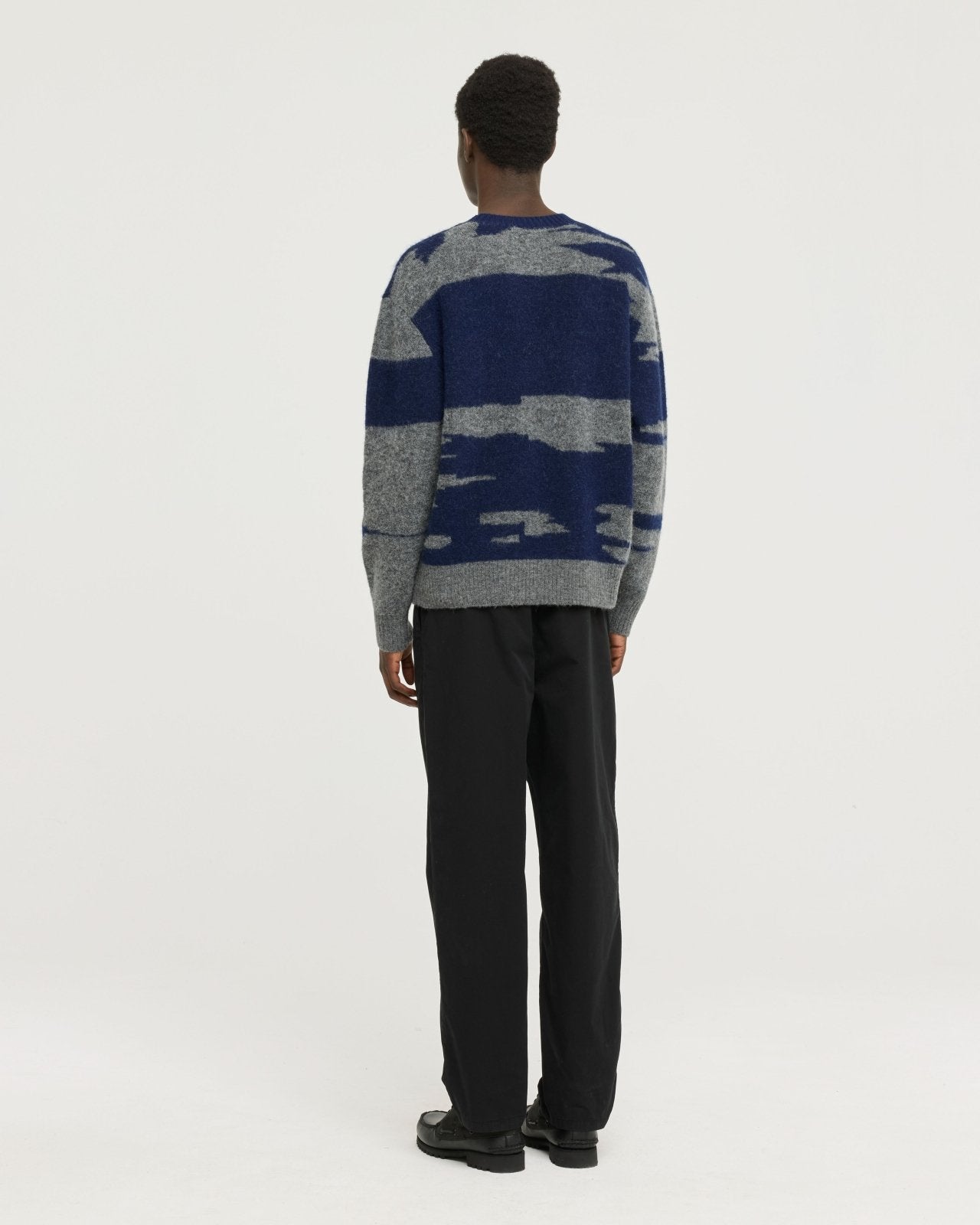 hatching - navy - Castart