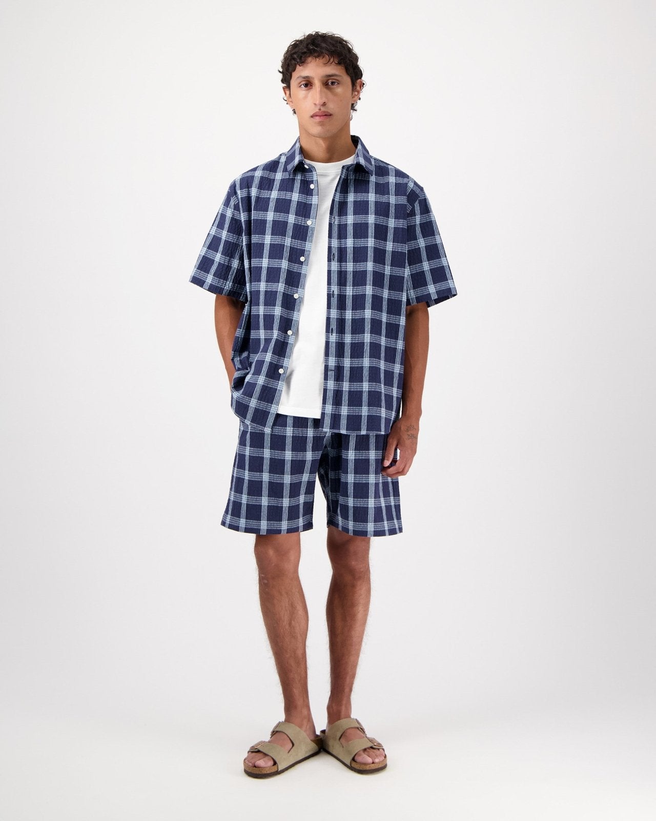 loquat c - navy - Castart