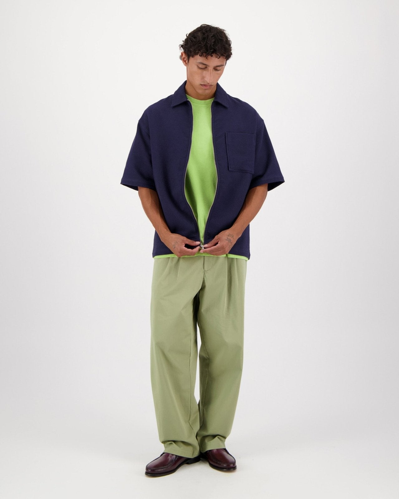 luis - navy - Castart