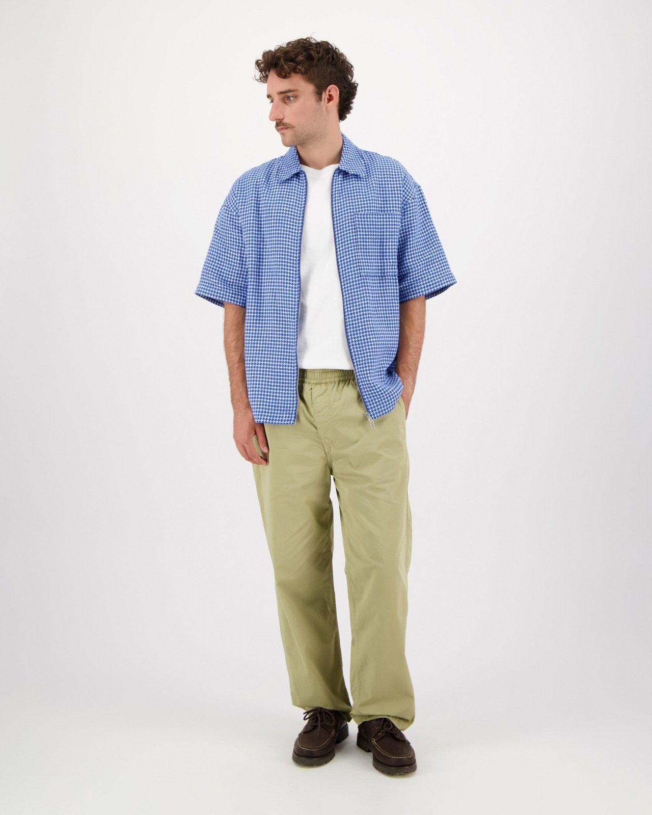 luis p - blue - Castart