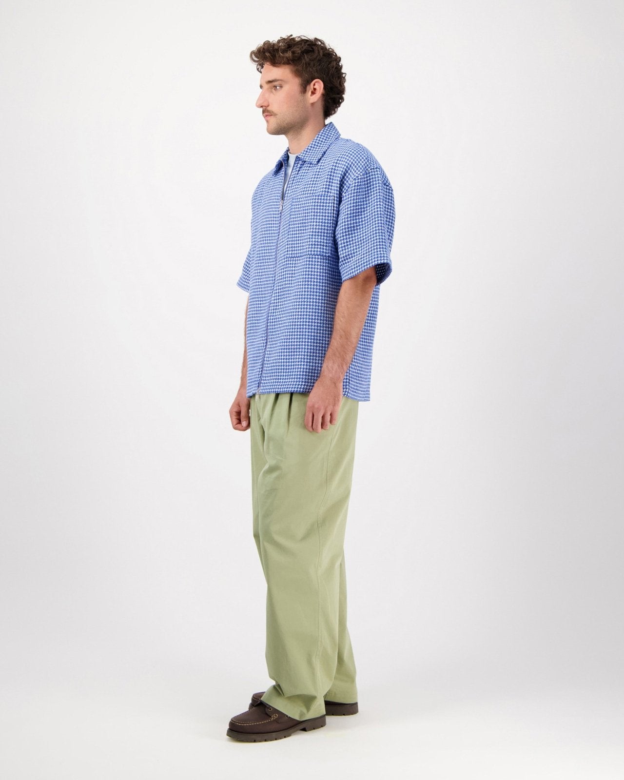 luis p - blue - Castart