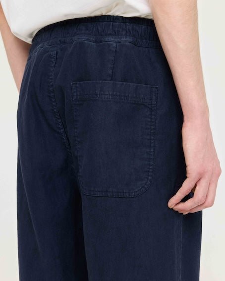 maru - navy - Castart