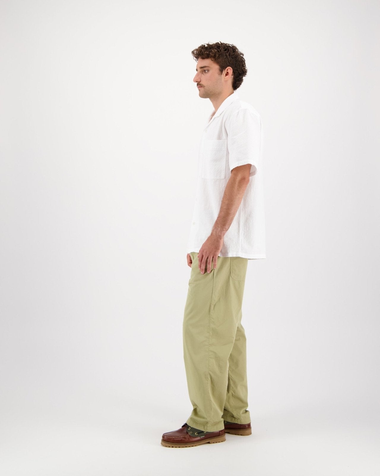 solo - white - Castart